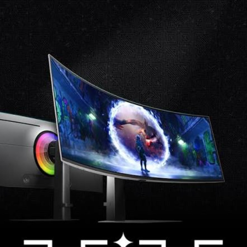 Samsung Odyssey G9 OLED LS49DG932SMXUE  49” | 5K 5120×1440 | 1800R | 240Hz | 0.03ms | Silver